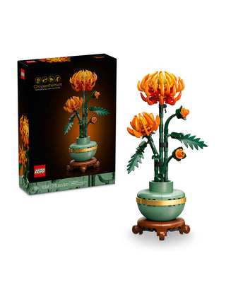 The LEGO Botanicals Chrysanthemum box next to the assembled Chrysanthemum.